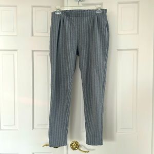 Pull and bear gray pant